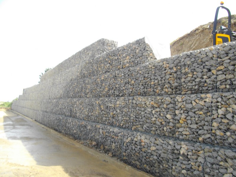 Muro de Gabião - Material e Mão de Obra Especializada